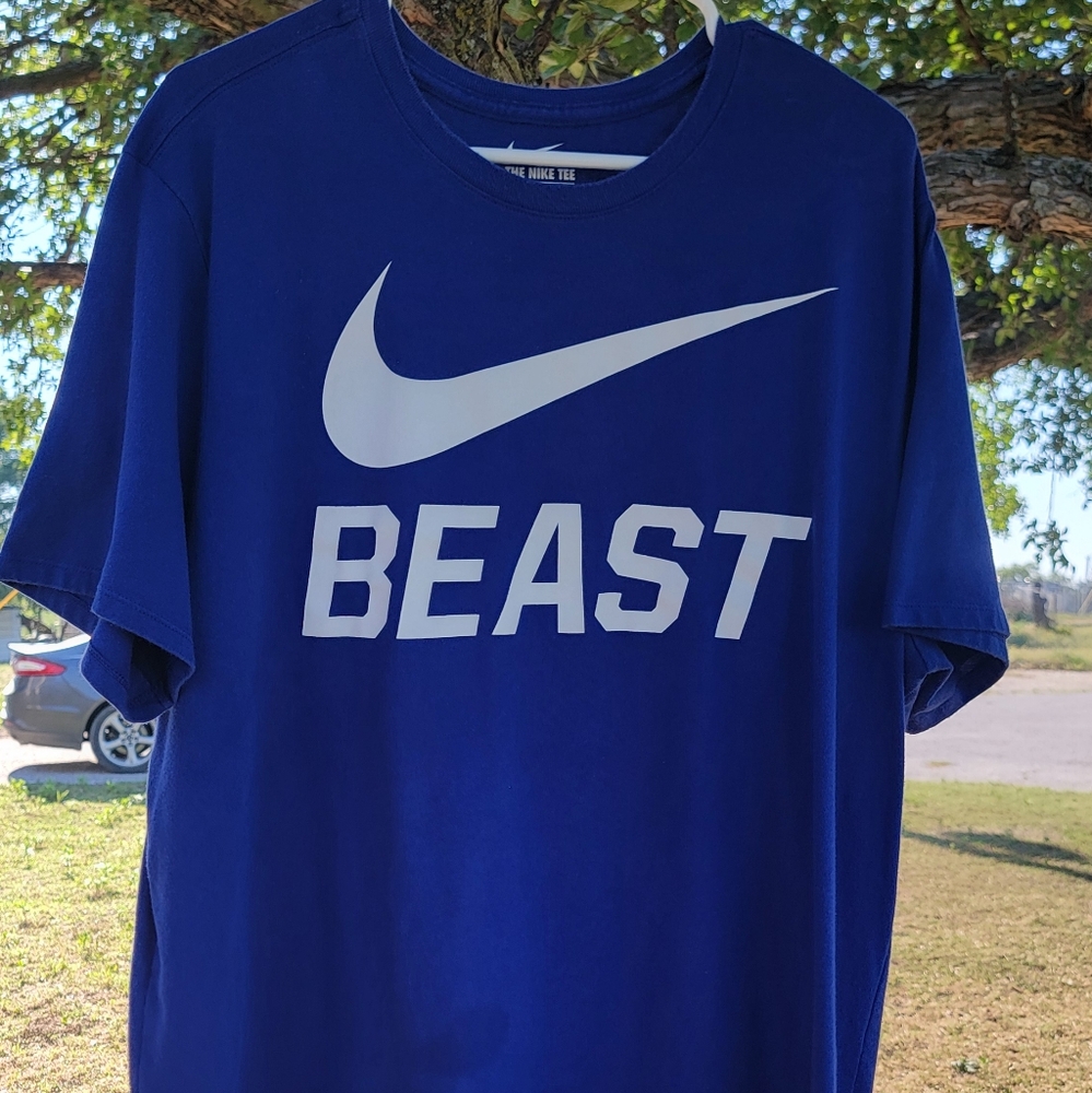 NIKE BEAST XXL 2XL Dri-Fit short sleeve T-shirt for men blue